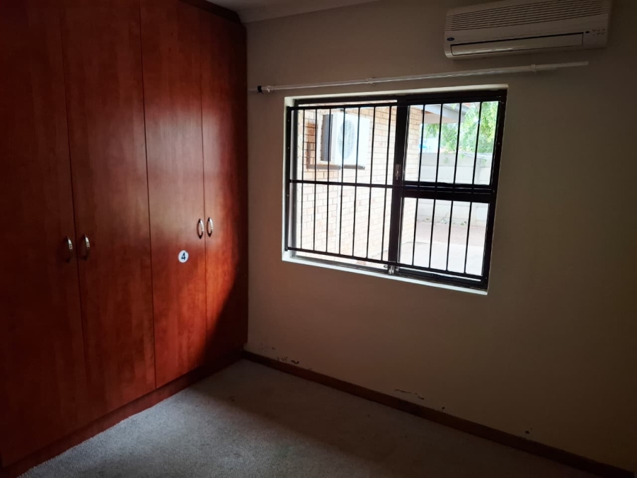 6 Bedroom Property for Sale in Universitas Free State